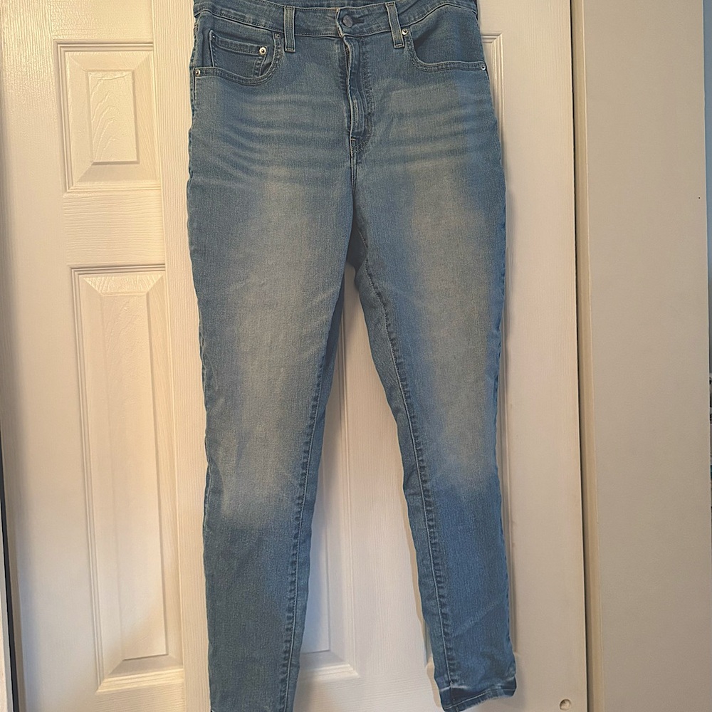 Levi's Light Blue 721 High Rise skinny Women's Jeans